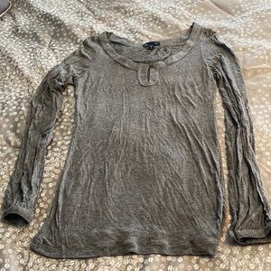 Gap woman’s long sleeve! Size medium